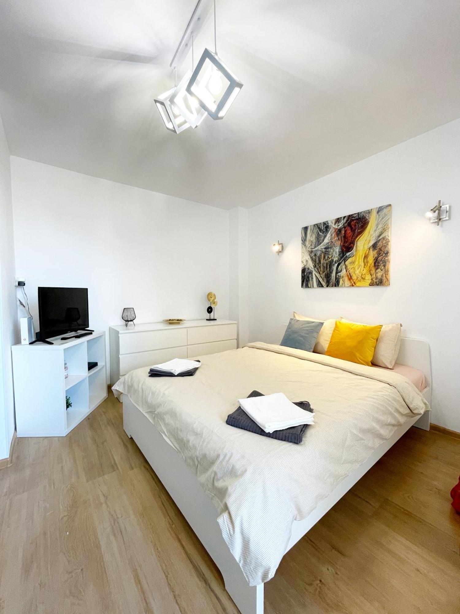 Alegro Studio Apartment Bucharest Exterior photo